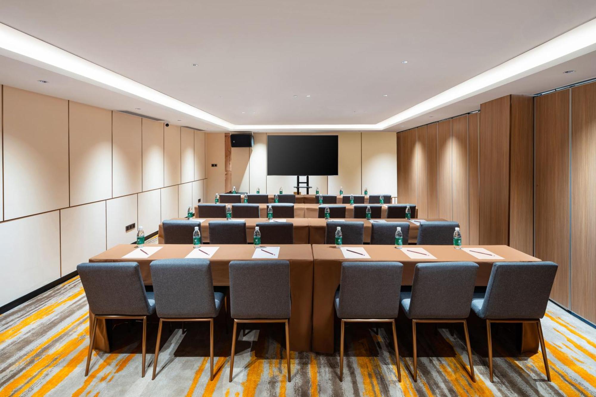 Guangzhou Wogo Yuanbao Hotel-Zhujiang New Town-Free Canton Fair Shuttle Bus & Overseas Buyer Registration Services Экстерьер фото