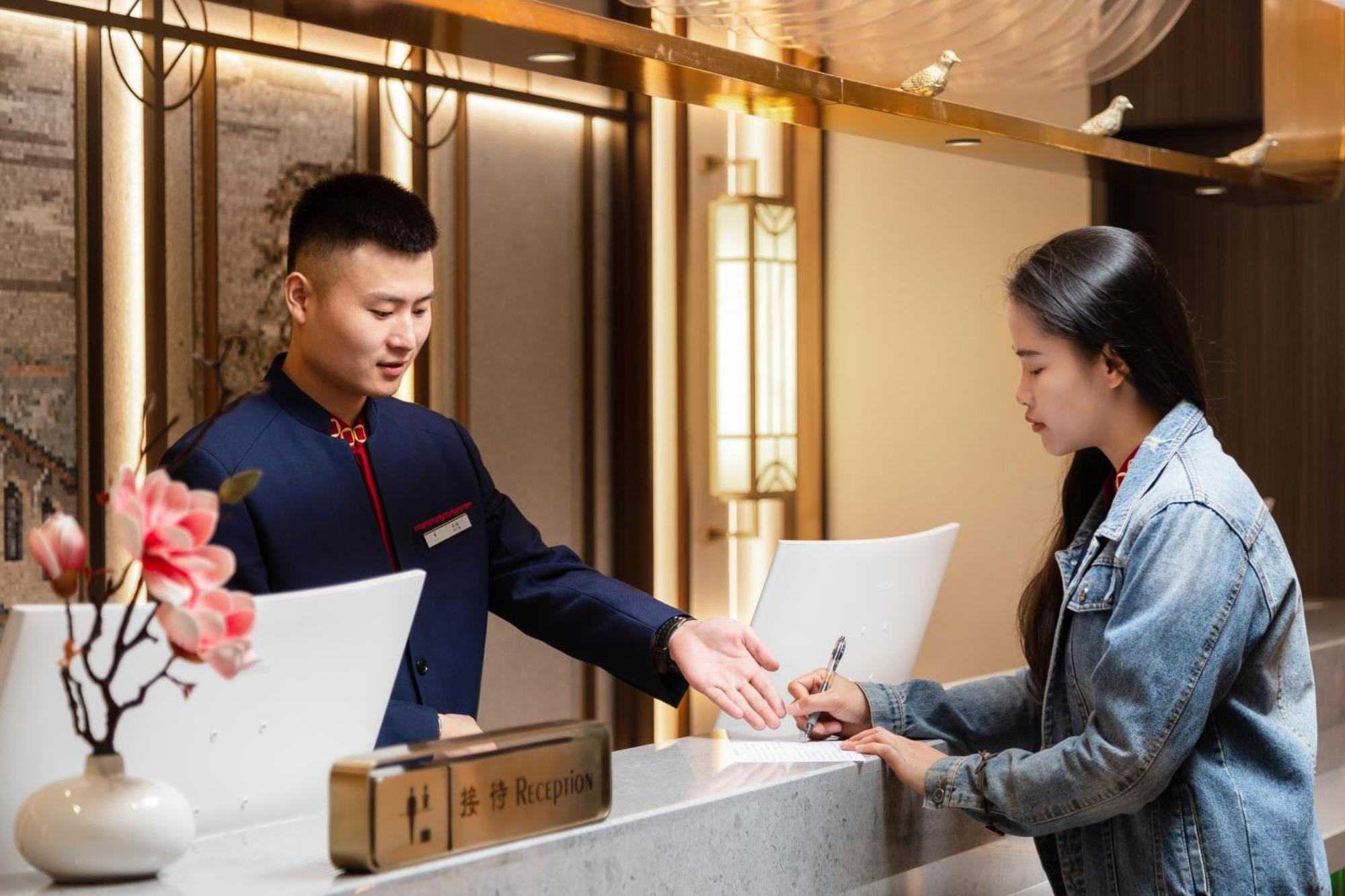 Guangzhou Wogo Yuanbao Hotel-Zhujiang New Town-Free Canton Fair Shuttle Bus & Overseas Buyer Registration Services Экстерьер фото